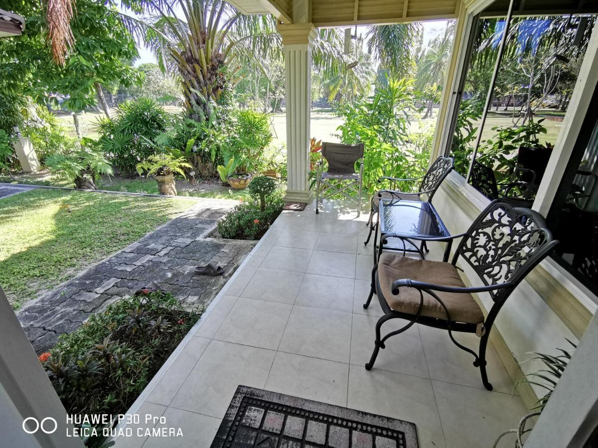 Vacation Garden Villa Thalang Extérieur photo