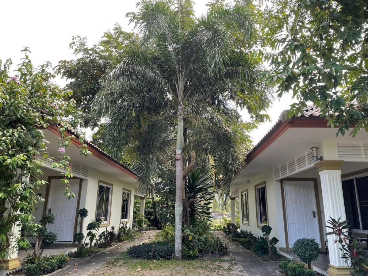 Vacation Garden Villa Thalang Extérieur photo